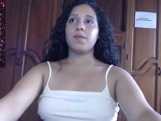 Фотографии ClaireWilliams ARE YOU READY TO CUM TILL GET DRY? CUZ I DO. DO NOT MISS MY SHOWS, YOU WON'T REGRET DADDY #lovense #ass #latina #boobs #chatting #games #curvy