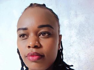 Эротический видеочат Clara-mylah