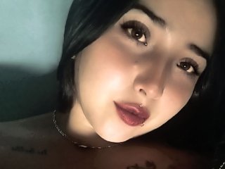 Эротический видеочат Cloe2520