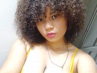 Эротический видеочат CloeJhonsson