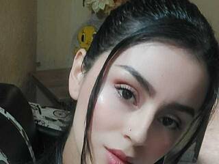 Эротический видеочат ConnieNK