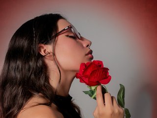 Эротический видеочат CoralineSanchez