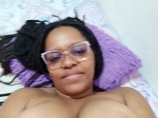 Эротический видеочат corinastonee