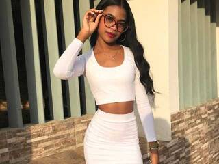 Эротический видеочат Costehot1