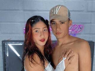 Эротический видеочат Crazy-couplehot-