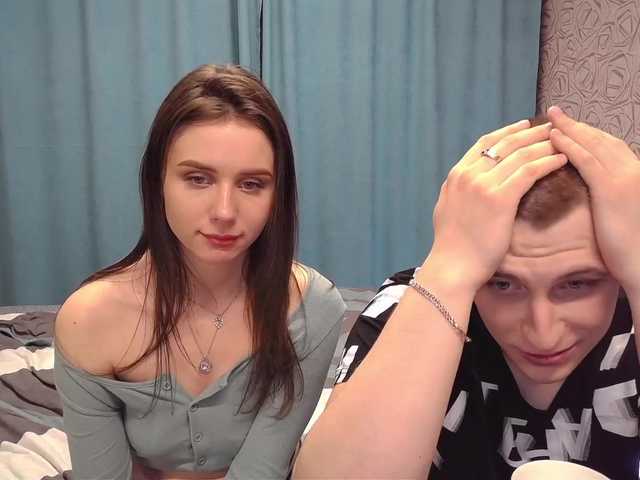 Скриншоты трансляции CrystaIGirl