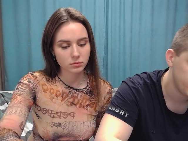 Скриншоты трансляции CrystaIGirl