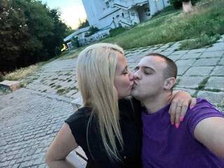 Эротический видеочат Crazyhotcouple69