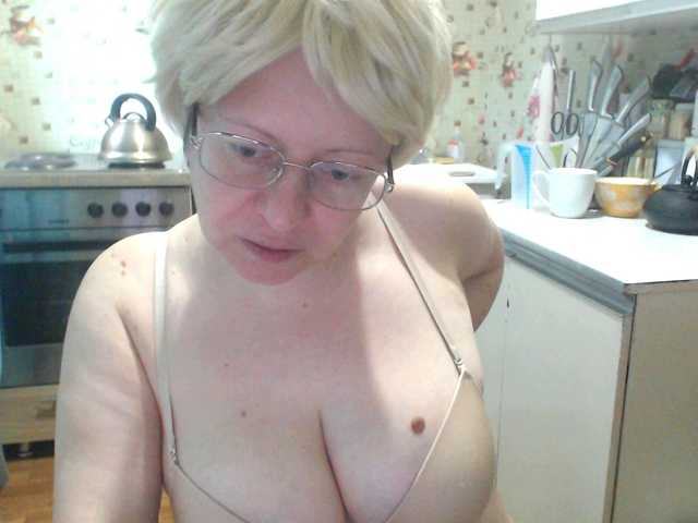 за 90 токенов посмотрю твою камеру и подрочу с тобою !!!