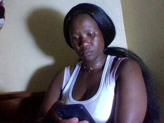 Эротический видеочат Creamier25