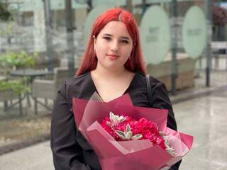 Эротический видеочат CreamRaspberry