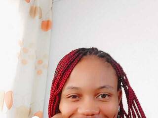 Эротический видеочат Creamyyellowxxx