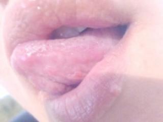 Эротический видеочат crysquirt