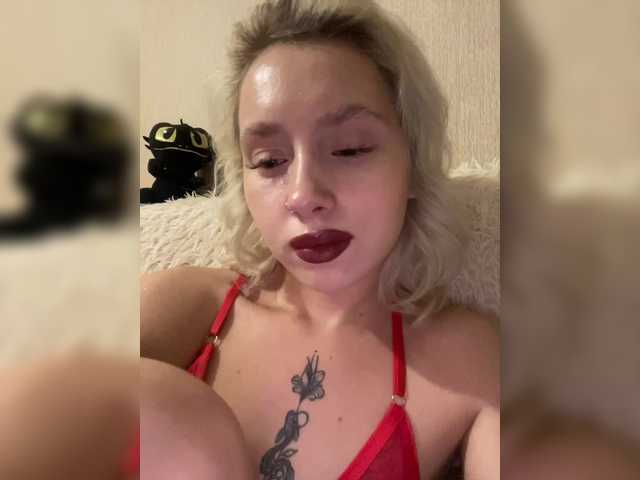 Скриншоты трансляции BarbieKoShKa1-1