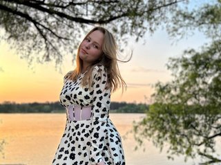 Эротический видеочат CrystallPaws