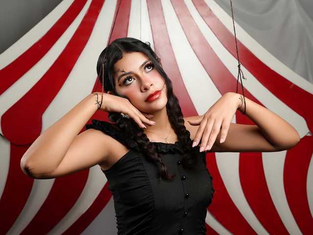 Фотография профиля CurlyDani