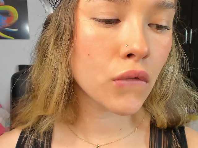 Скриншоты трансляции curlygirl1