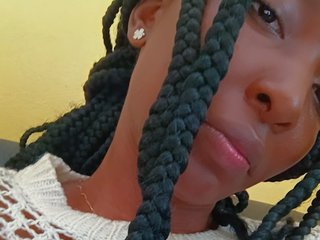 Эротический видеочат cute-xeniah