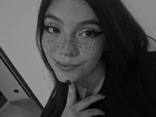 Эротический видеочат cutee-andrea1