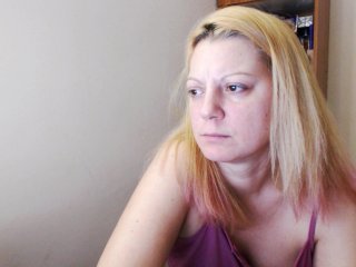 Скриншоты трансляции BeautyMilf