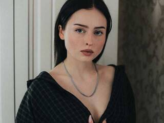 Эротический видеочат CutieWild