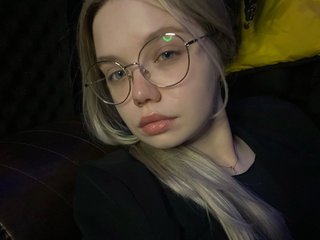 Эротический видеочат cyberkhayzel
