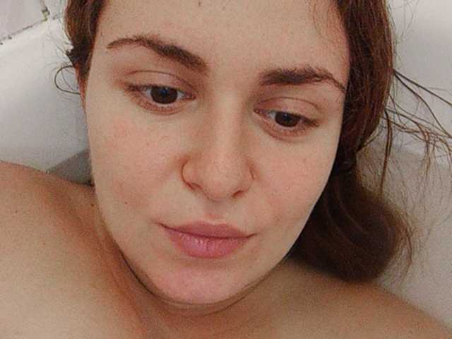 Скриншоты трансляции daddyissues1