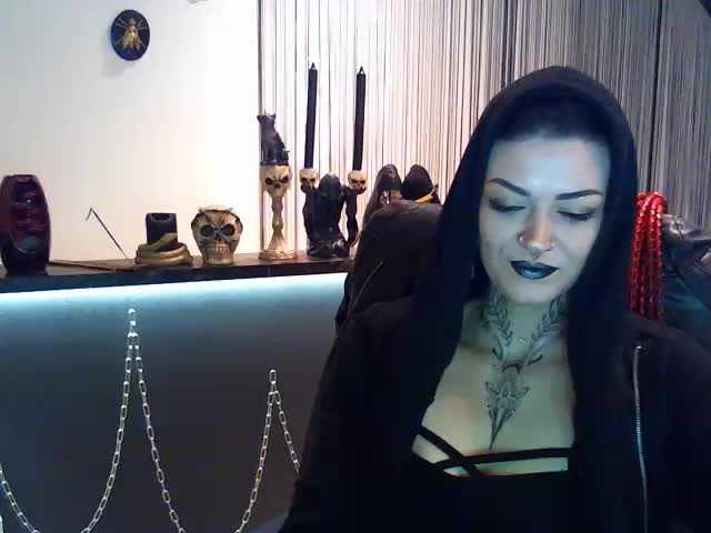 Скриншоты трансляции DaemonInk