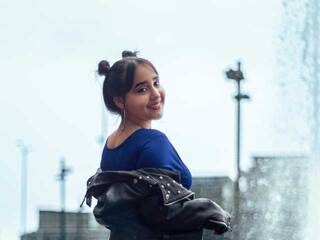 Эротический видеочат Dafnebloshhh