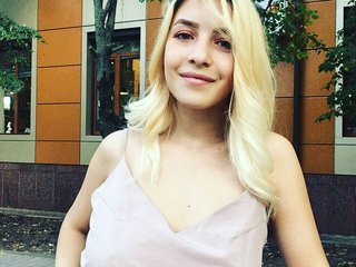 Эротический видеочат Dahlia-Violet