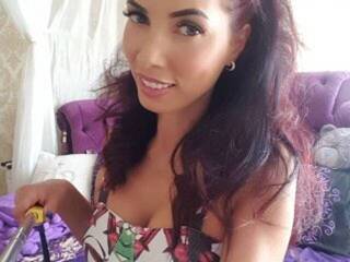 Эротический видеочат dalynnda25