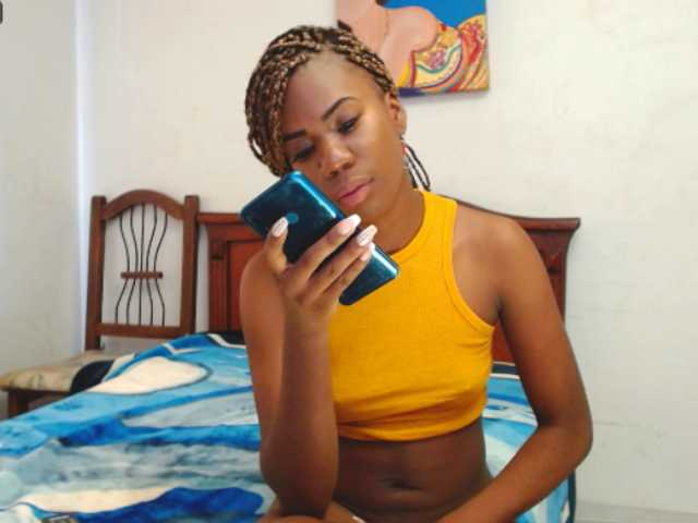 Скриншоты трансляции DanaMadison