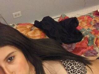 Эротический видеочат MoonReign