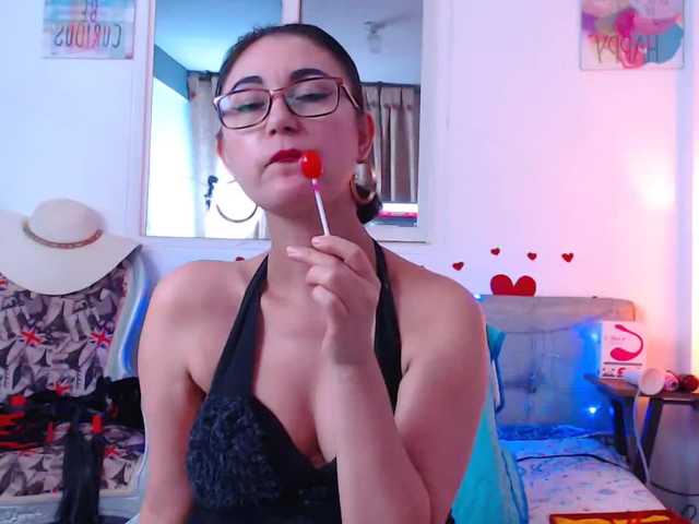 Скриншоты трансляции danielahotsex