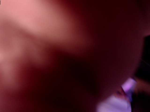 Скриншоты трансляции DanielleRaY