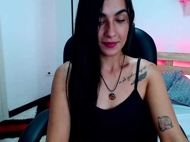 Фотографии DaniGomez7 hi guys i am latingirl, i am #new, i want to play with you #smoke #squirt #dirtytalk