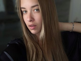 Эротический видеочат DanikaDillan