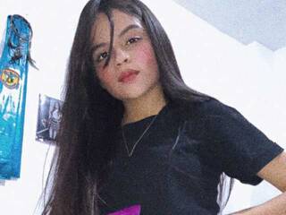 Эротический видеочат danna-whits