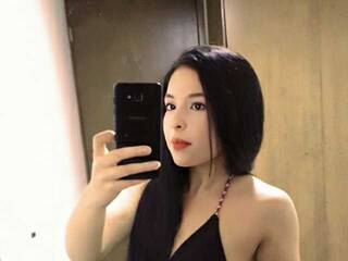 Эротический видеочат DannaMiles