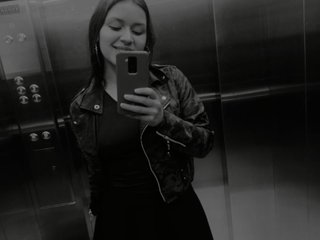 Эротический видеочат Danny-Shy