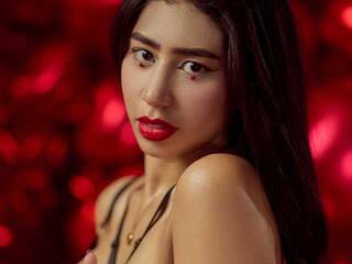 Эротический видеочат DarcyMoore