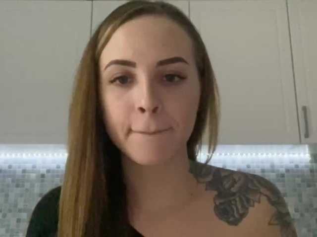 Скриншоты трансляции DarinaCrown