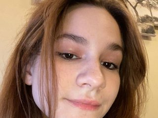 Эротический видеочат DaringDaisy