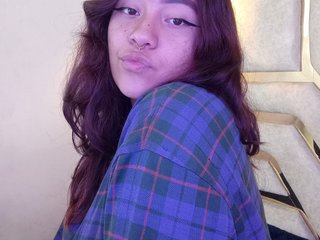 Эротический видеочат dark-cherryy