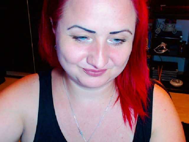 Скриншоты трансляции KinkyDomina