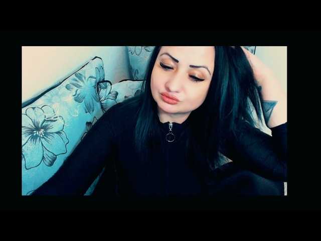 Скриншоты трансляции KinkyDomina