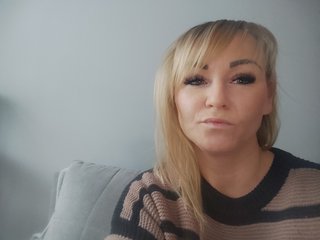 Эротический видеочат DarylDoll