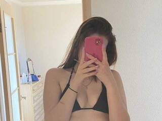 Эротический видеочат Dashyllik