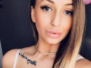 Эротический видеочат DDAshley