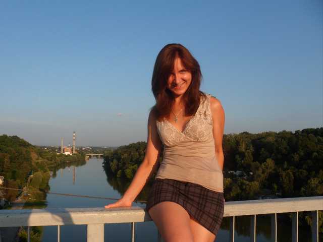 Фотография профиля DebbieQMoon